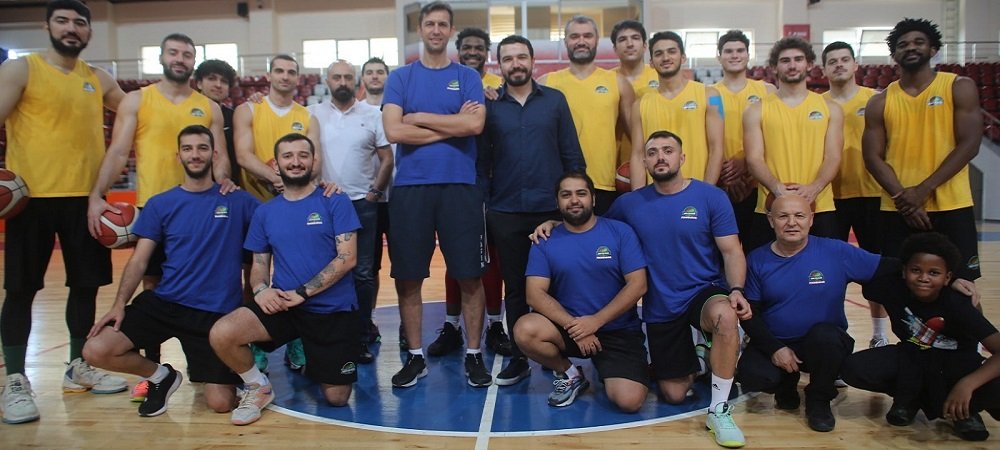 Kuyumcuların basket takımı TBL 1. Lig’de dikkat çekiyor