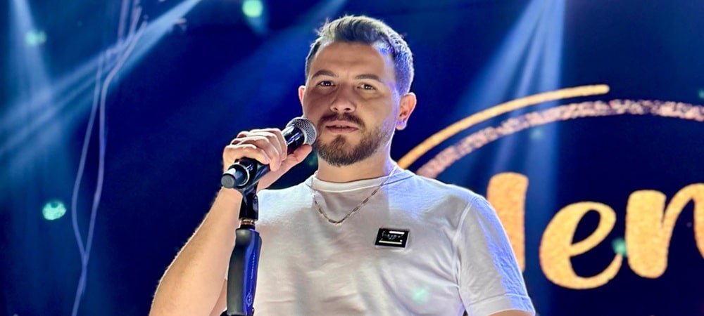 Sinan Akçıl ile düet yakında