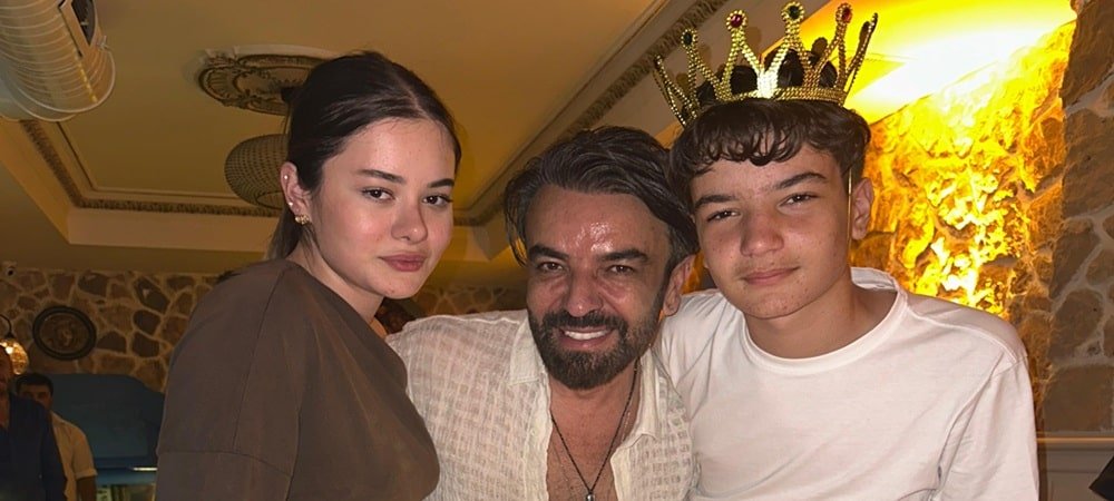 Mutlu Genç Yeni Yaşını Kutladı Sürpriz Doğum Günü Buluşması