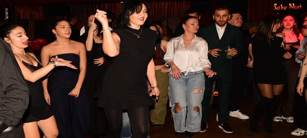 Şampiyon dansçılar eğlendiler