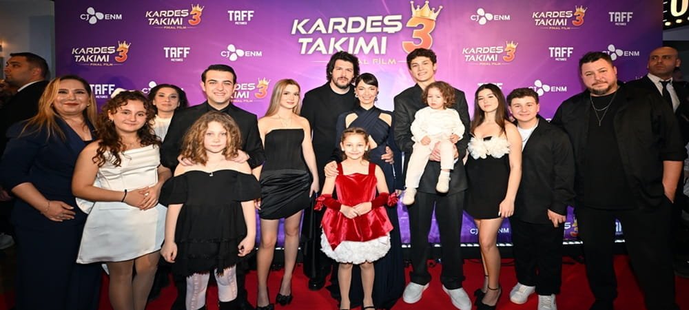 ‘KARDEŞ TAKIMI 3’ FİLMİNİN GALASI BÜYÜK BİR COŞKUYLA GERÇEKLEŞTİ!