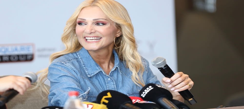  Natasa Theodoridou, “İstanbul’da Muhteşem Bir Gece Yaşayacağız”