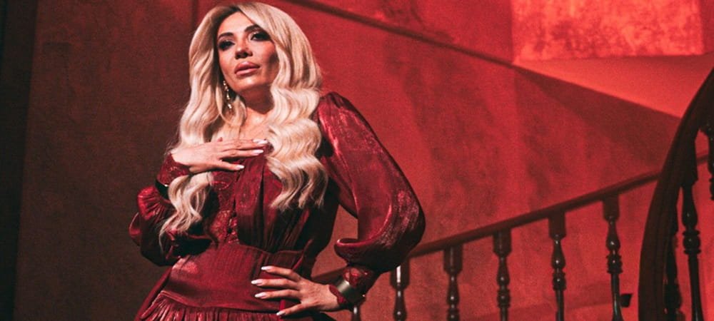 Türk olduğu için şarkısı Arap ülkelerinde savaş yüzünden yasaklandı